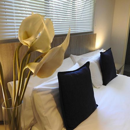 The Lantern Guesthouse Bloemfontein Kültér fotó