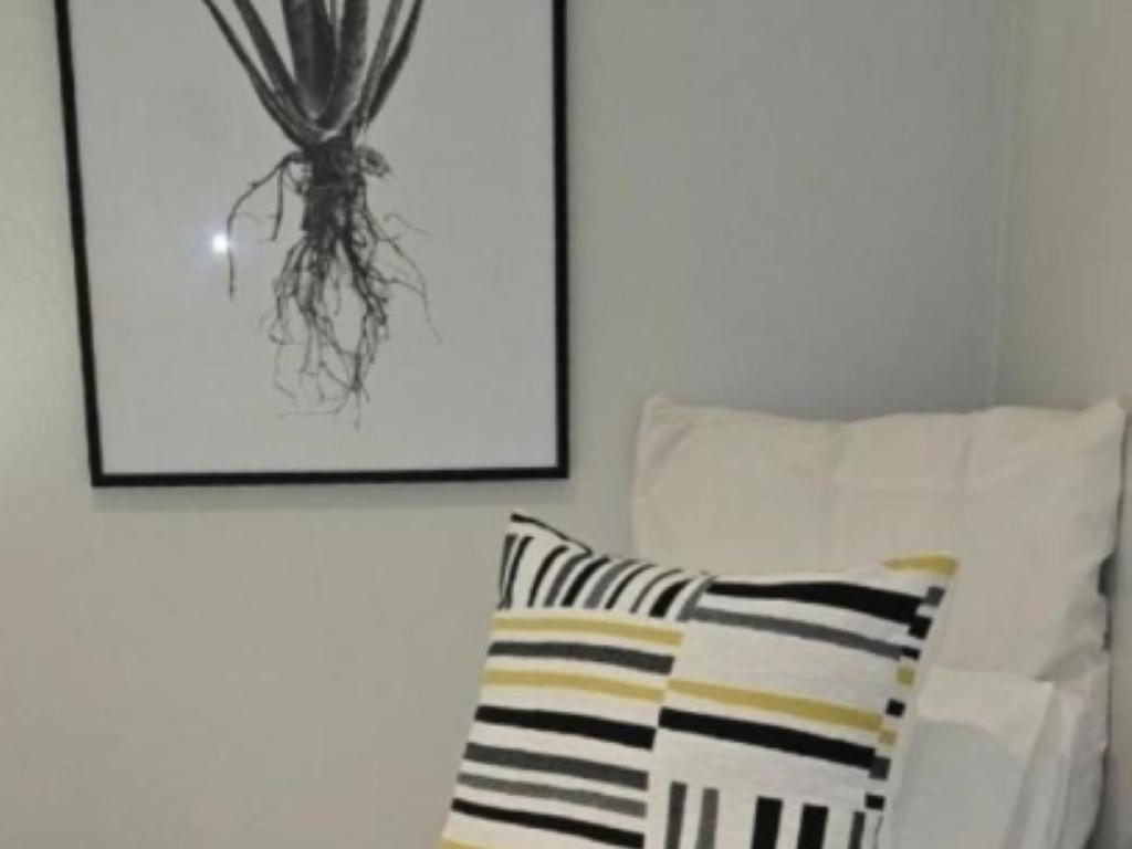 The Lantern Guesthouse Bloemfontein Szoba fotó